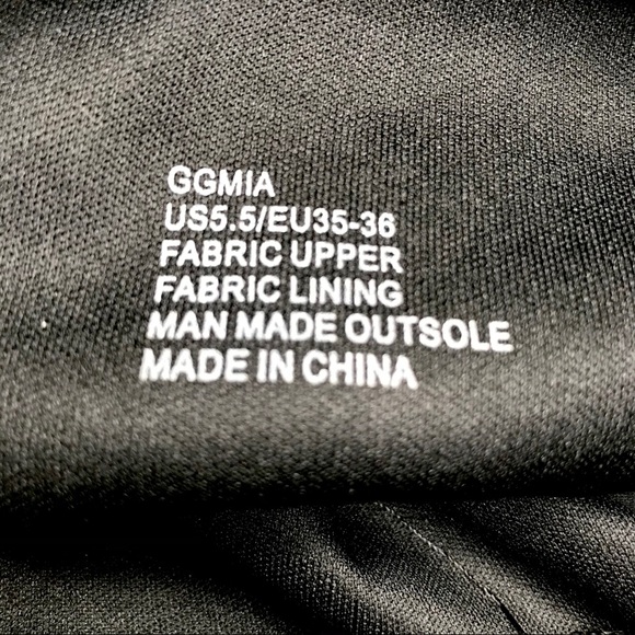 Guess-GiGi Mia-Black Over the Knee Boots-NWT- 5.5 - Picture 5 of 6